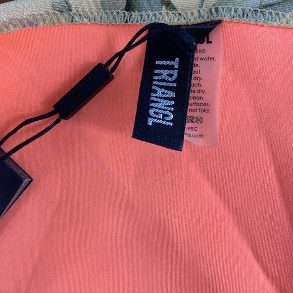 Triangl floral pattern swimsuit bottom size L - Picture 3 of 6